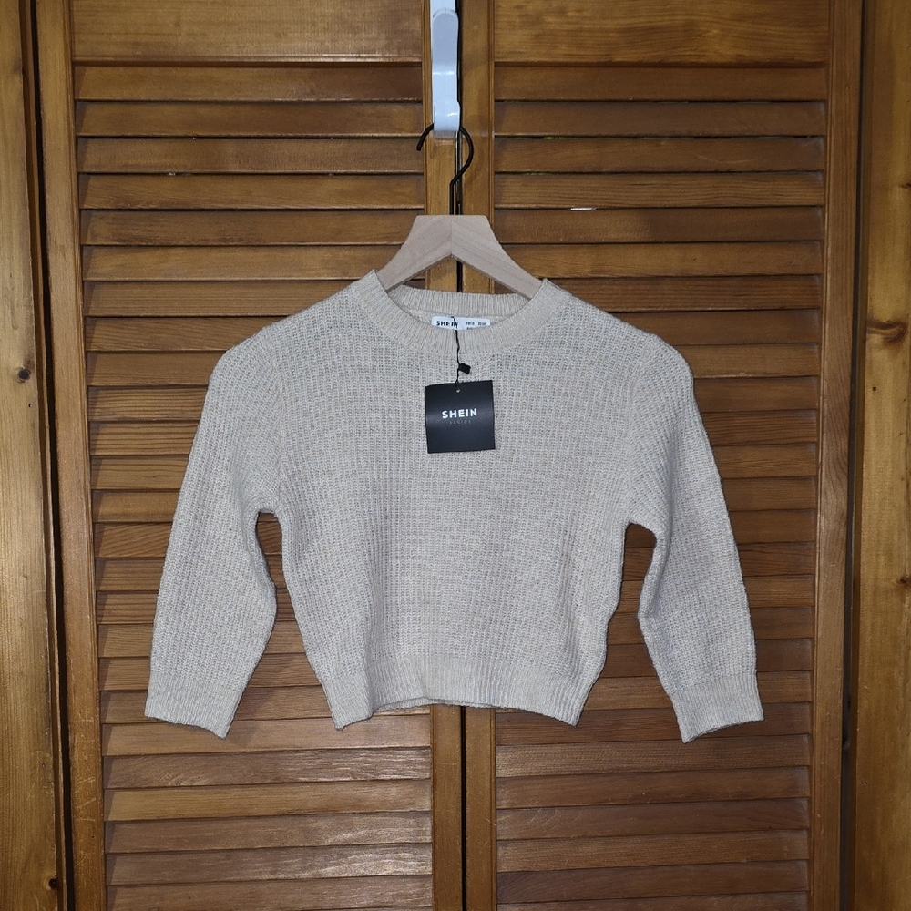 NWT SHEIN Girls Crew Sweater Size 5Y